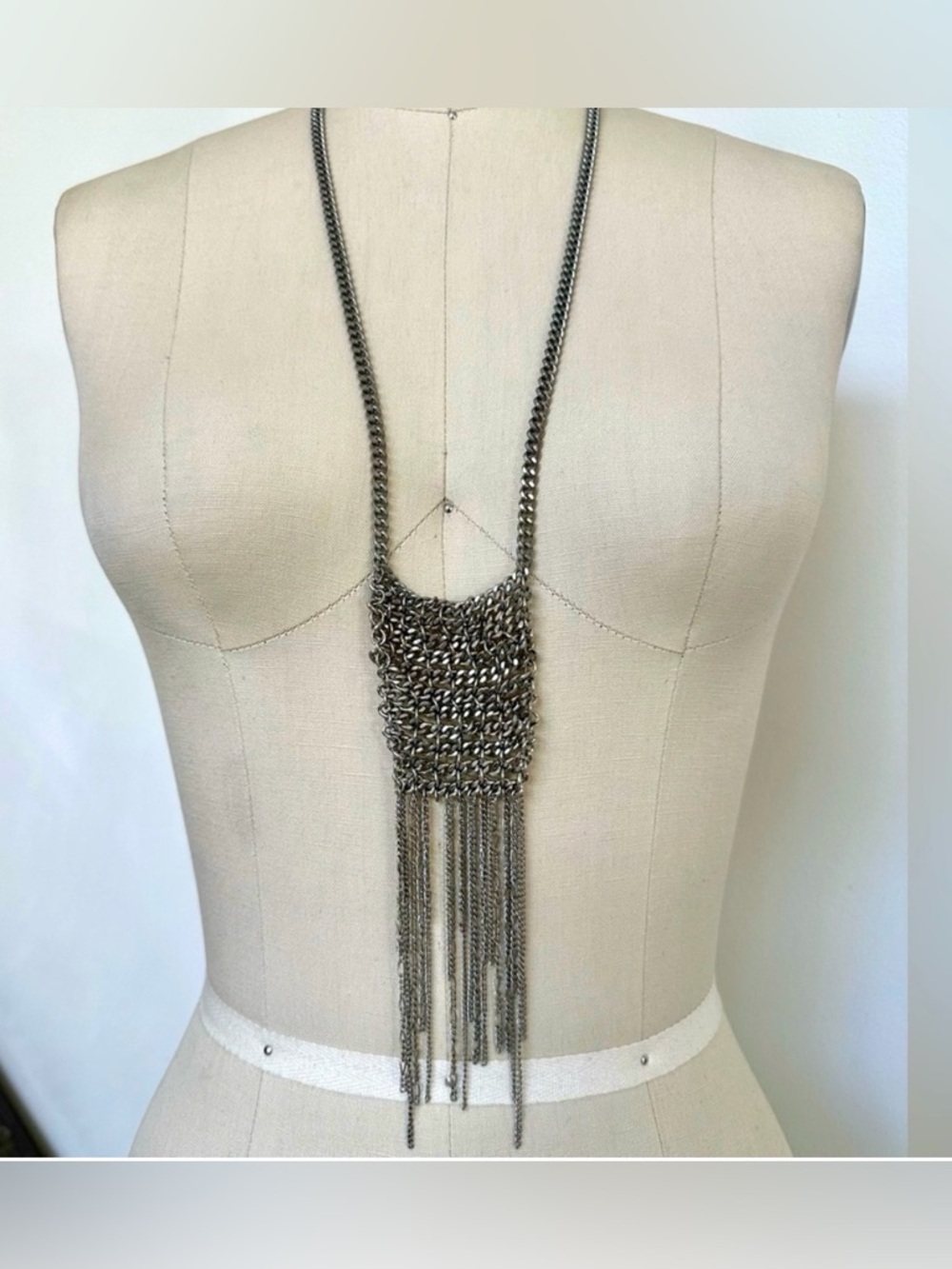 Silver Woven Chain Pendant Necklace